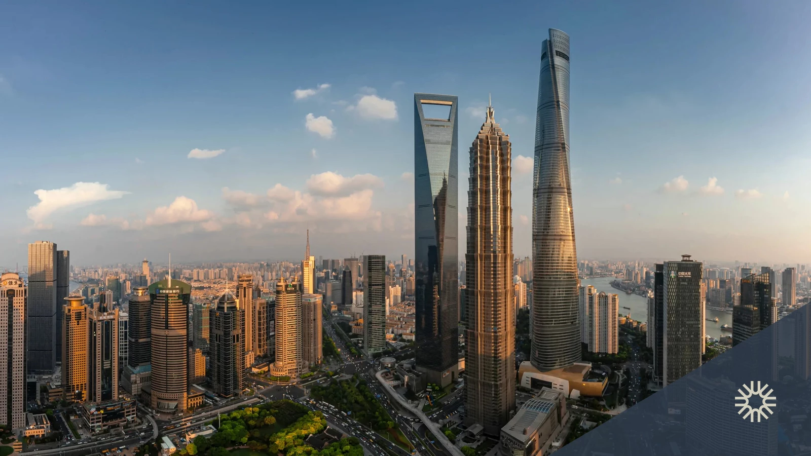 Prop-Tech & Virtual Reality in Property Buying: Tours, Smart Contracts, Big Data