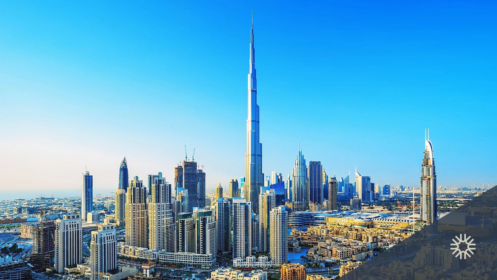 Apartments for Sale in Downtown Dubai: Price, ROI & Investment Guide